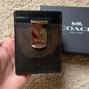 BRAND NEW Men’s Camo Coach Wallet